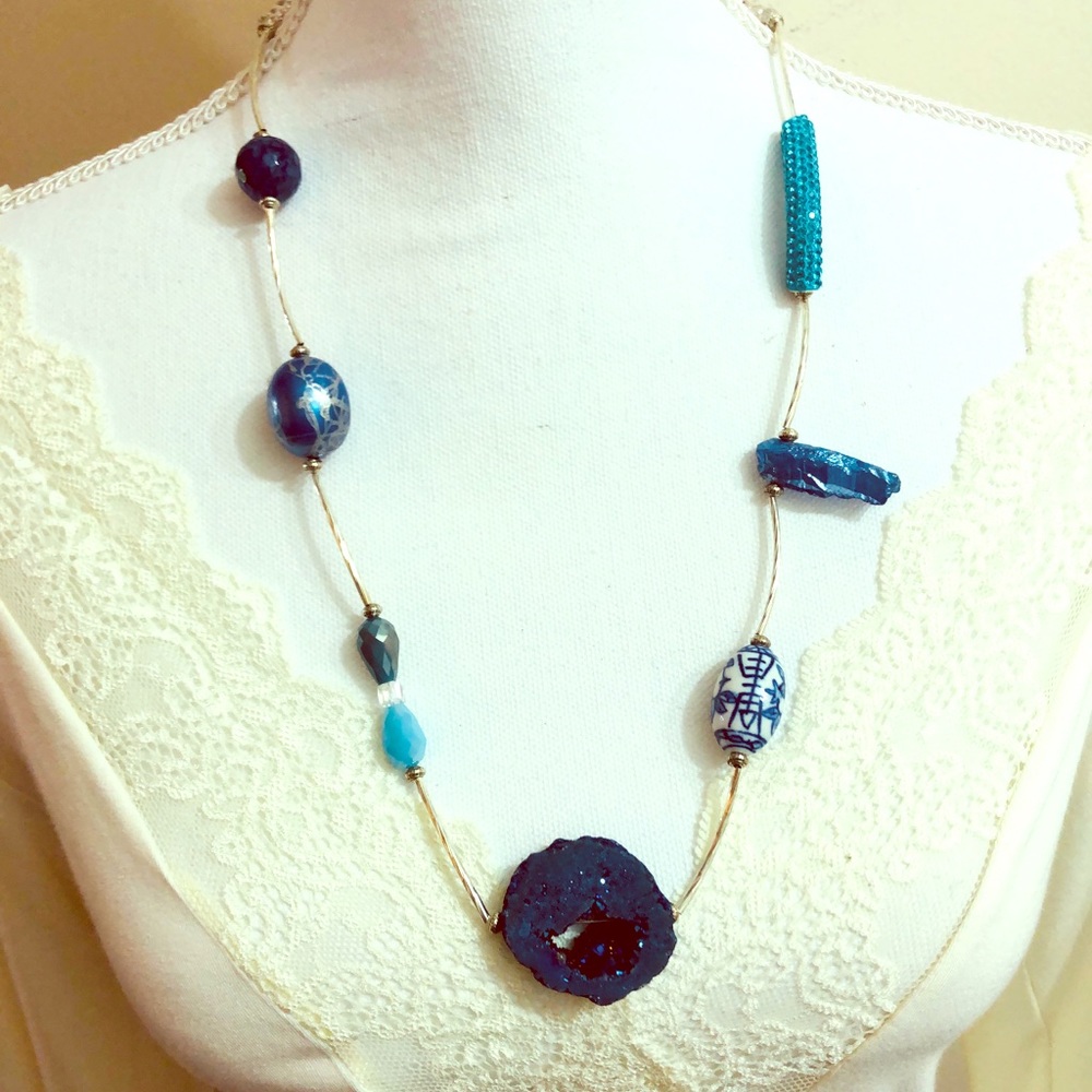 Statement necklace